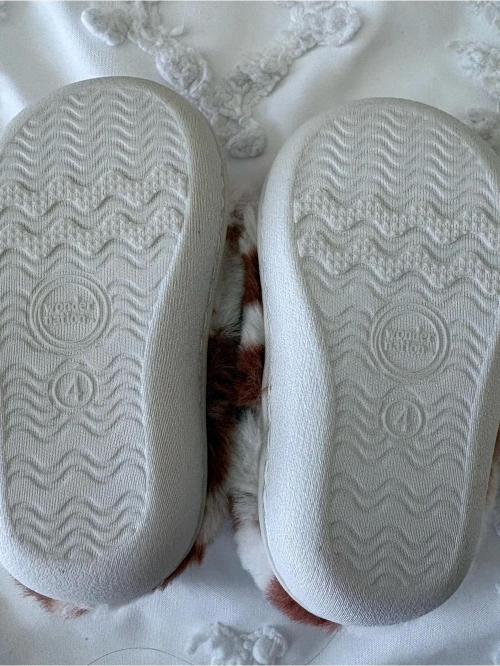 wonder nation Pink and Brown Plush Cow Slip-On Kids Slippers